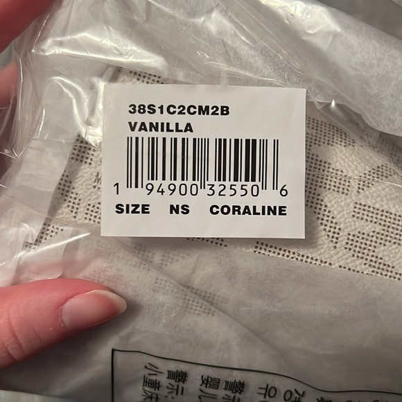 NWT Michael Kors Coraline Medium Logo Messenger Bag - Picture 7 of 7